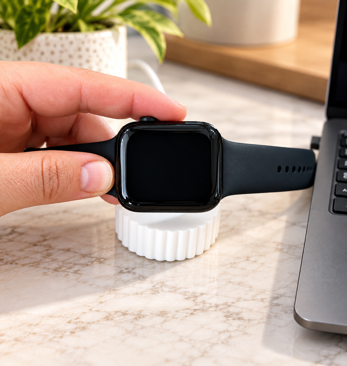 WatchDock – Silicone Smartwatch Charging Stand